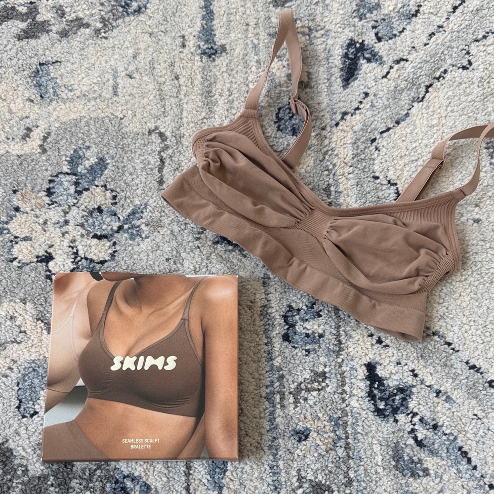 SKIMS Women's Seamless Sculpt Bralette - Sienna